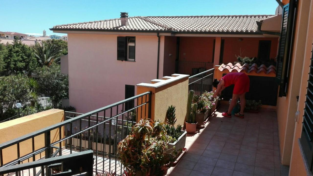 Appartamento In Paese A Santa Teresa Di Gallura Exterior foto